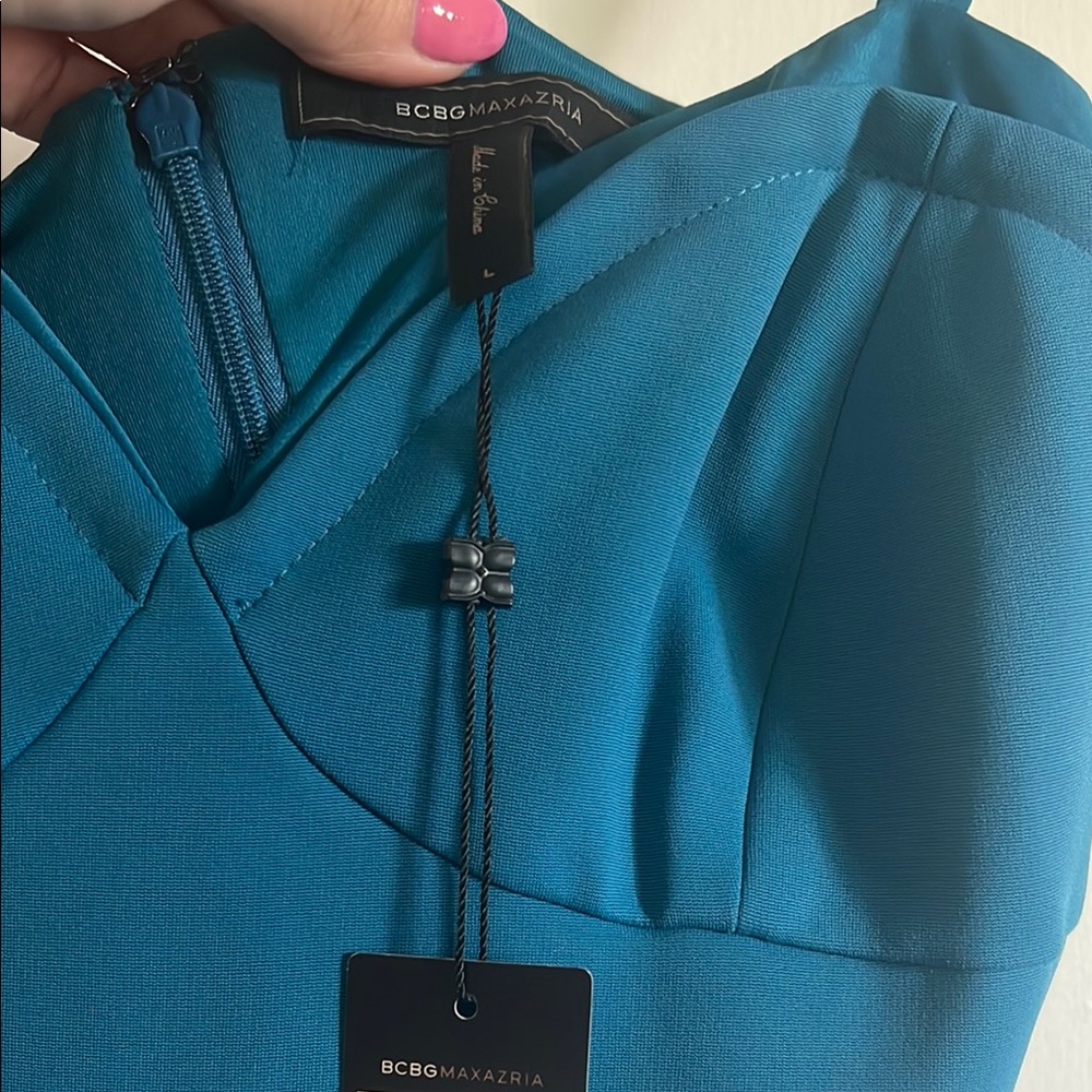 BCBG Max Azria Elegant Teal Maxi Dress - Picture 4 of 6